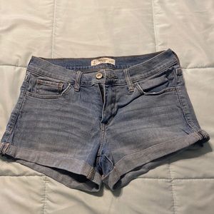 Abercrombie and Fitch stretchy shorts